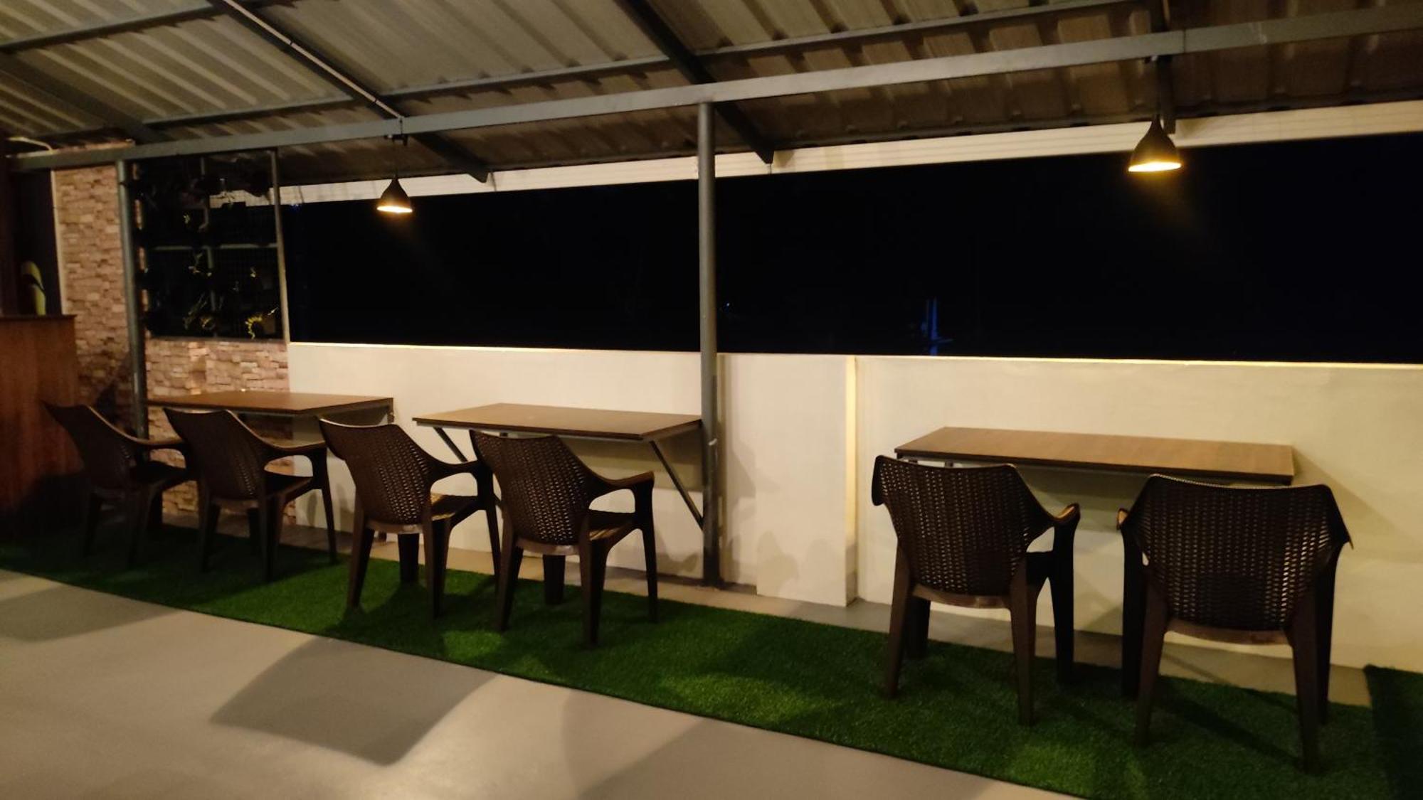 Aparthotel Happy Buddha S4 Varkala Zewnętrze zdjęcie